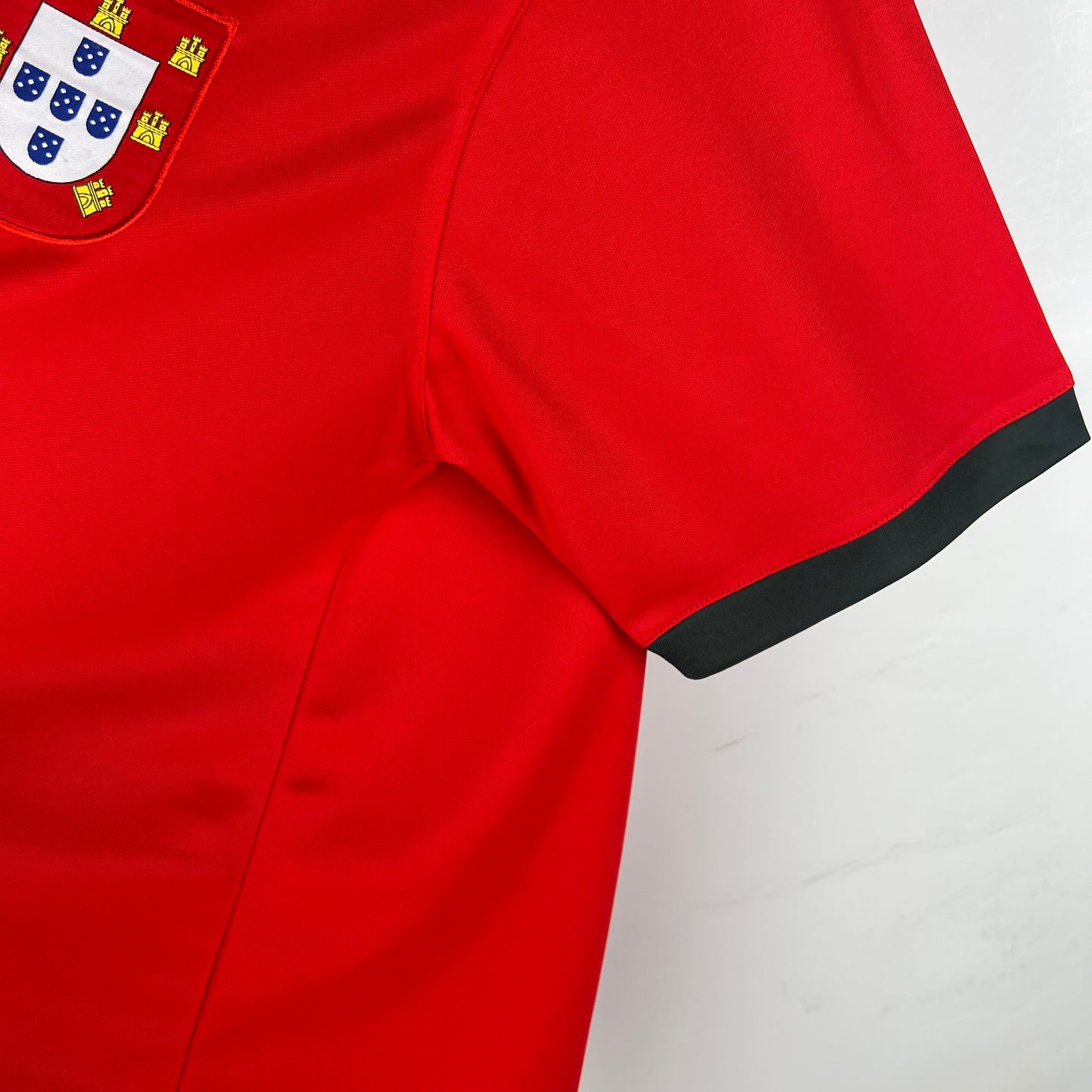 Retro Portugal 1972 Home Kit