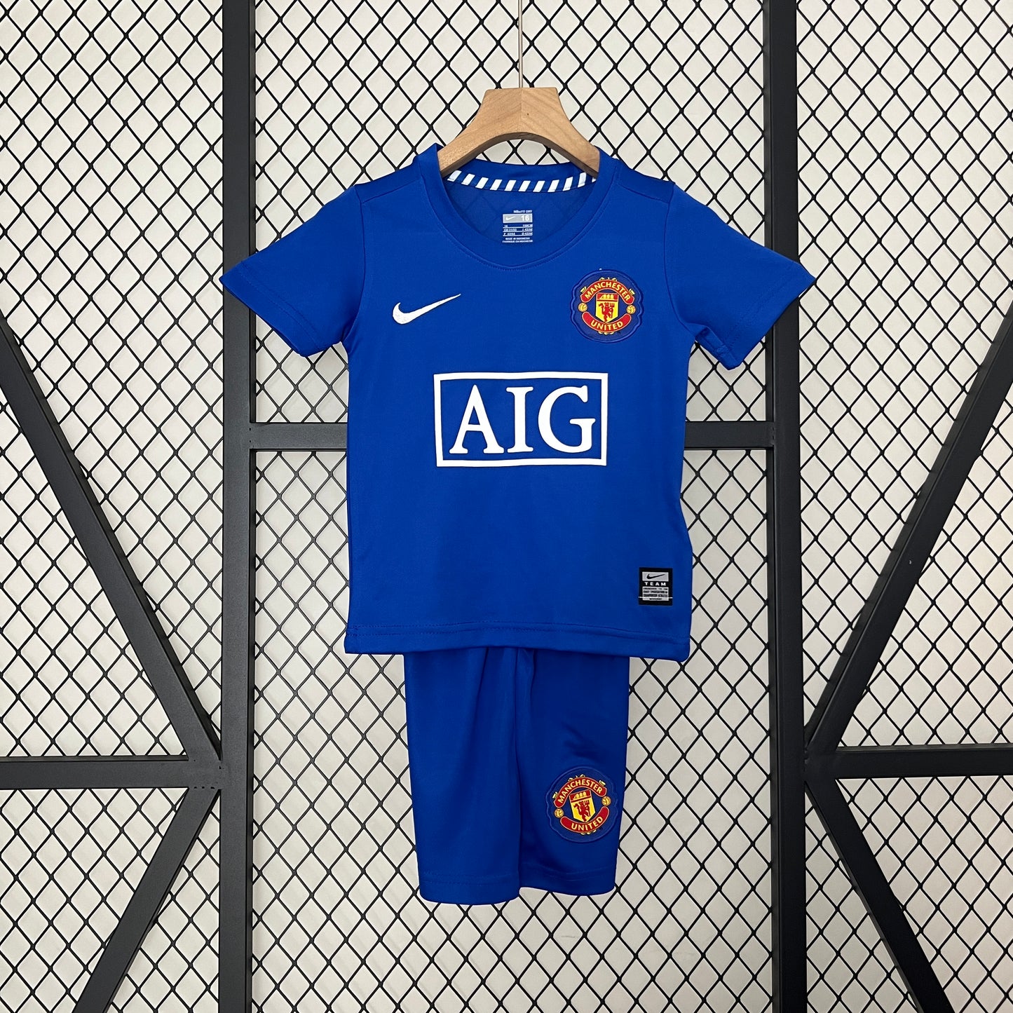 Kids Manchester United 08/09 Away Kit