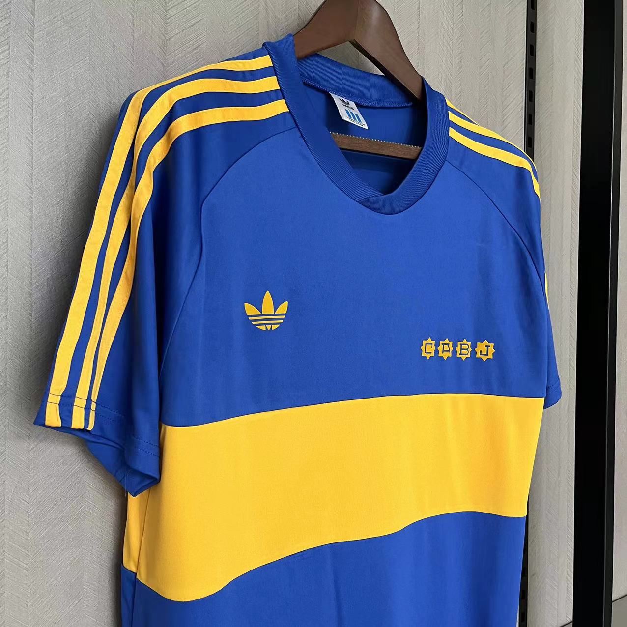 Retro Boca 1981-82 Home Jerseys Kit