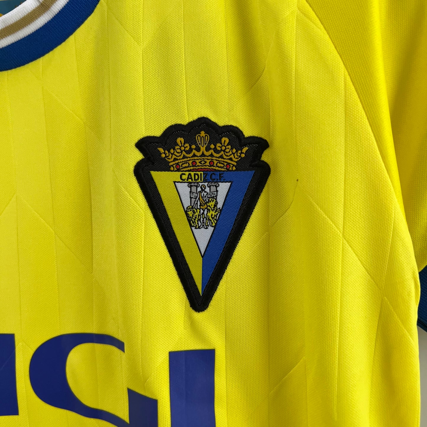 23/24 Kids Cadiz Home Kit