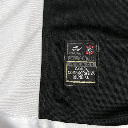 Retro version 2000 Corinthians Away Kit