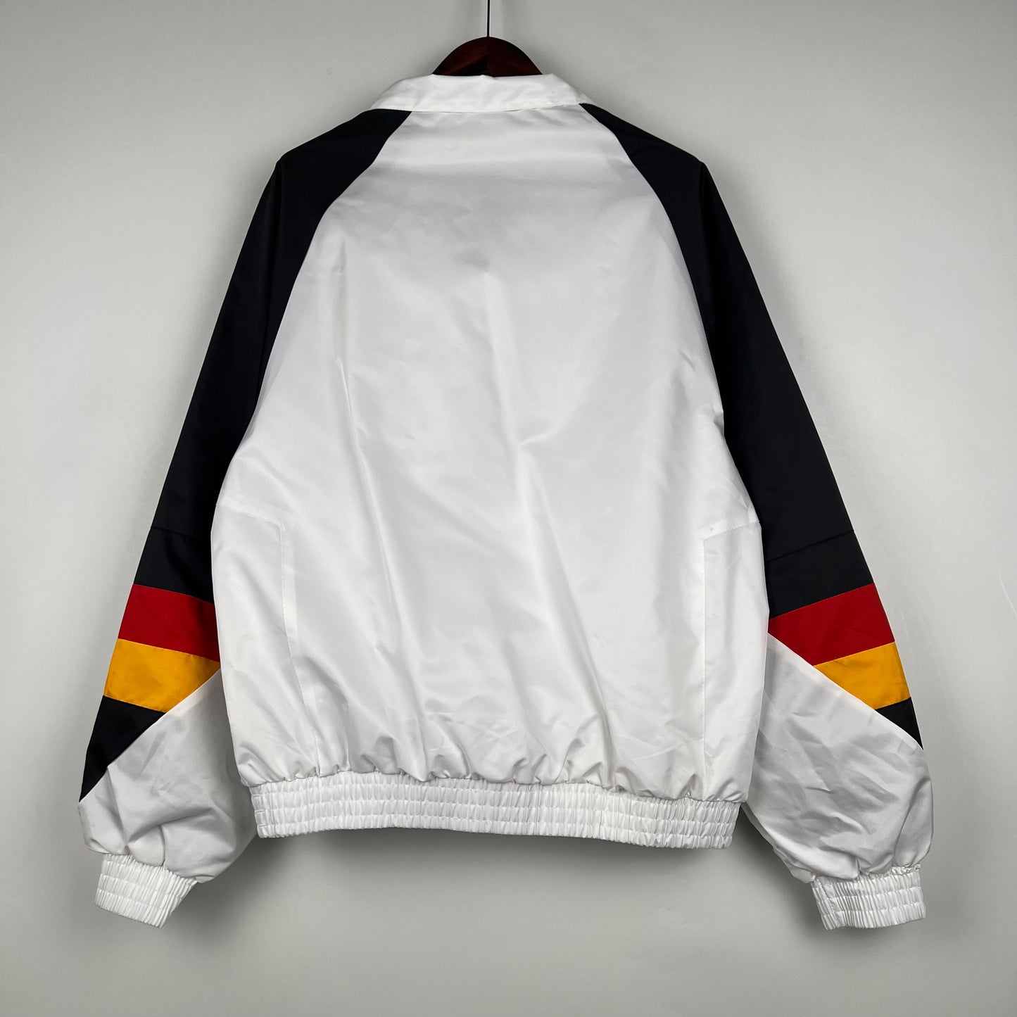 23/24 Windbreaker Arsenal White Kit