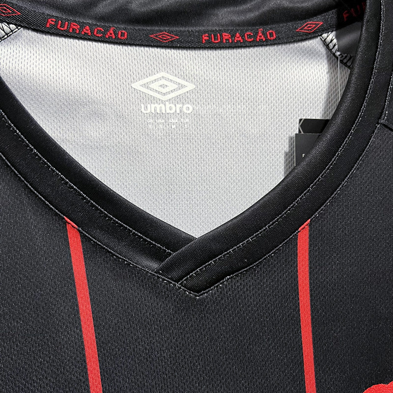 Retro 16/17 Athletico Paranaense Memorial Edition Black Kit