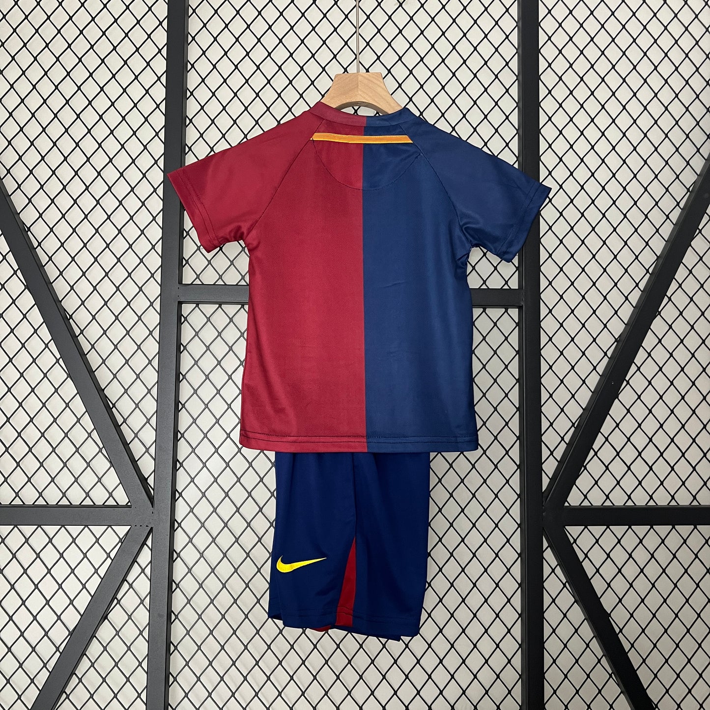 Kids Barcelona 08/09 Home Kit