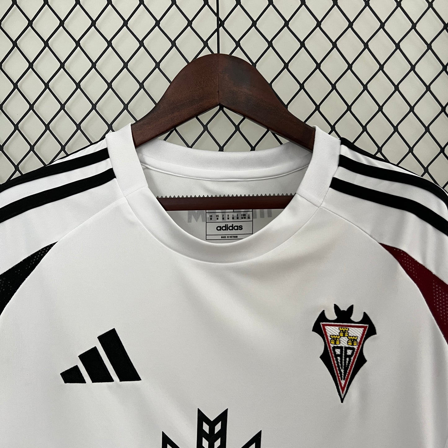 24/25 Albacete Home Kit