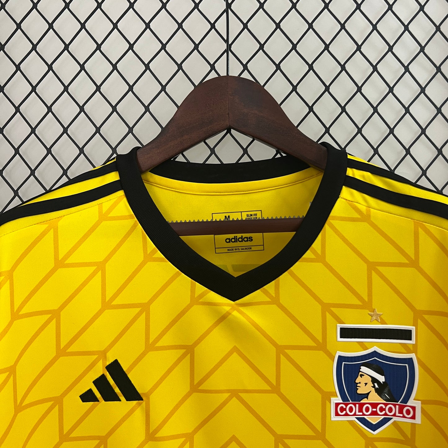 24/25 Colo Colo Goalkeeper Yellow Kit