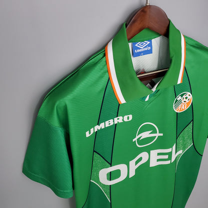 Retro Ireland 94/96 Home Kit