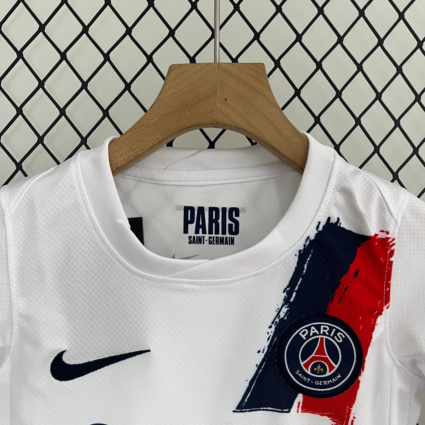 24/25 Kids PSG Away Kit