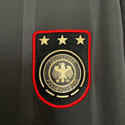 Retro Germany 2010 Away Kit