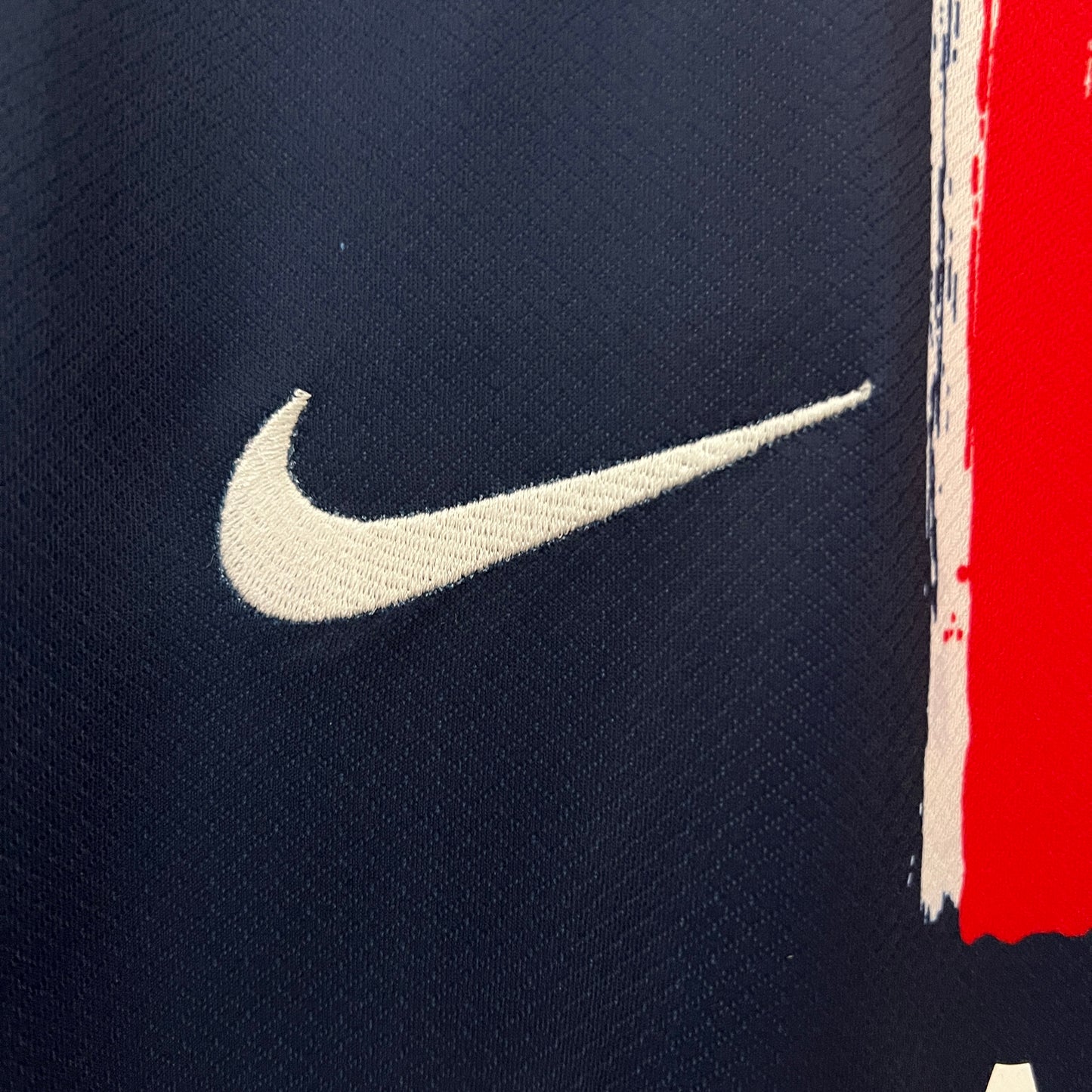 24/25 PSG Home Kit