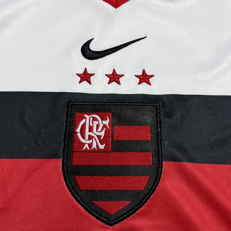 Retro 2001 Flamengo Away Kit