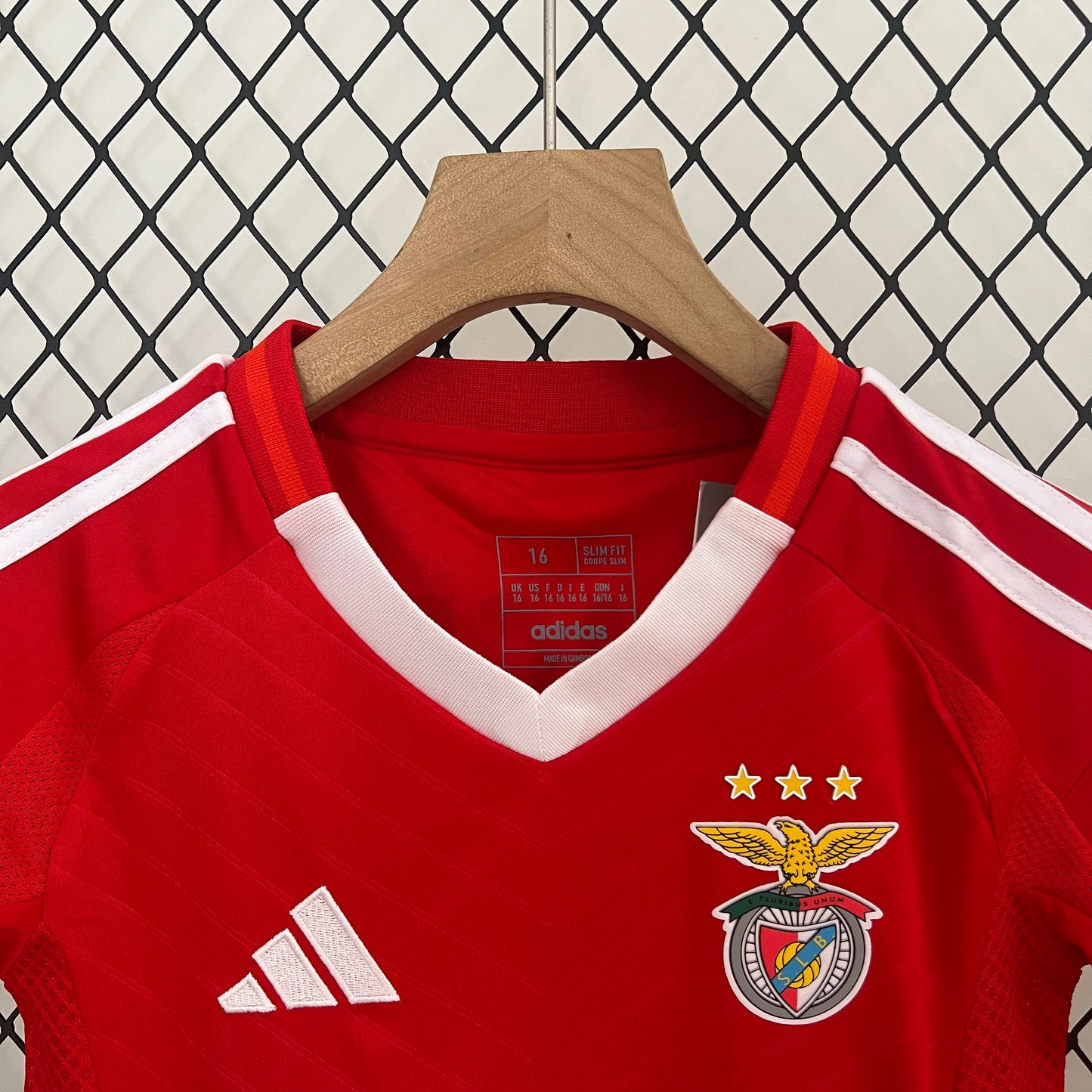 24/25 Kids Benfica Home Kit