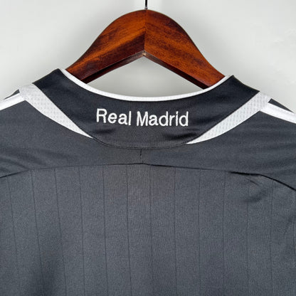 Retro Long Sleeve Real Madrid 06/07 Third Away Kit