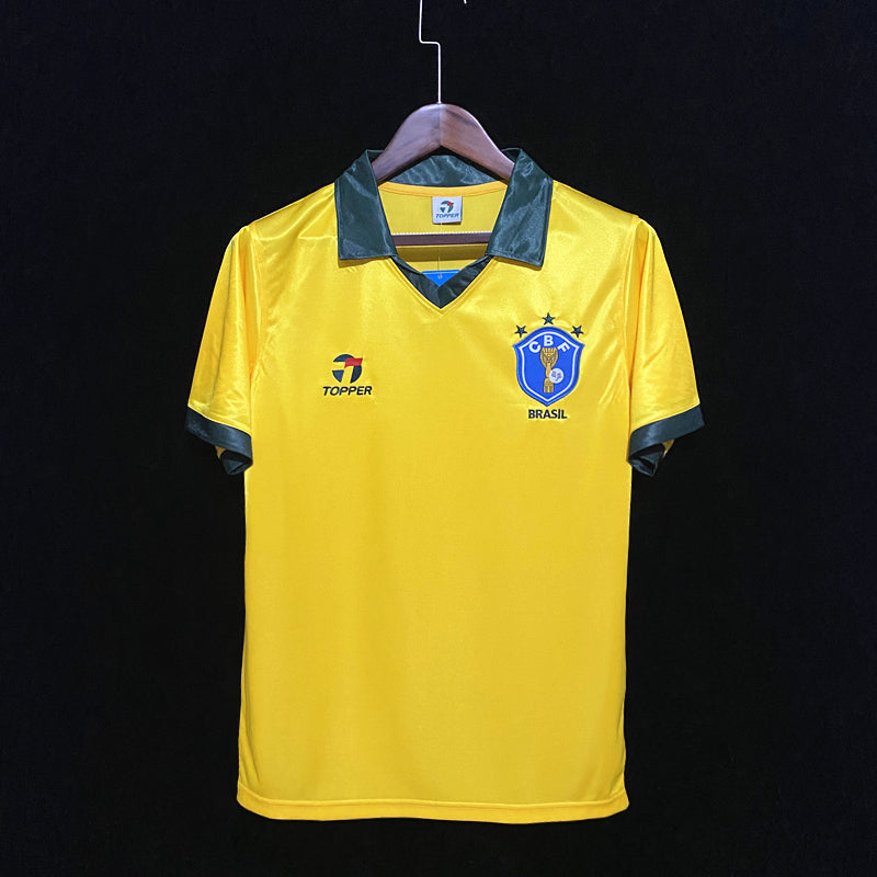 Retro 1985 Brazil Home Kit