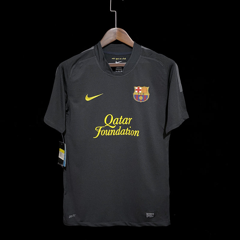 Retro Barcelona 11/12 Away Kit