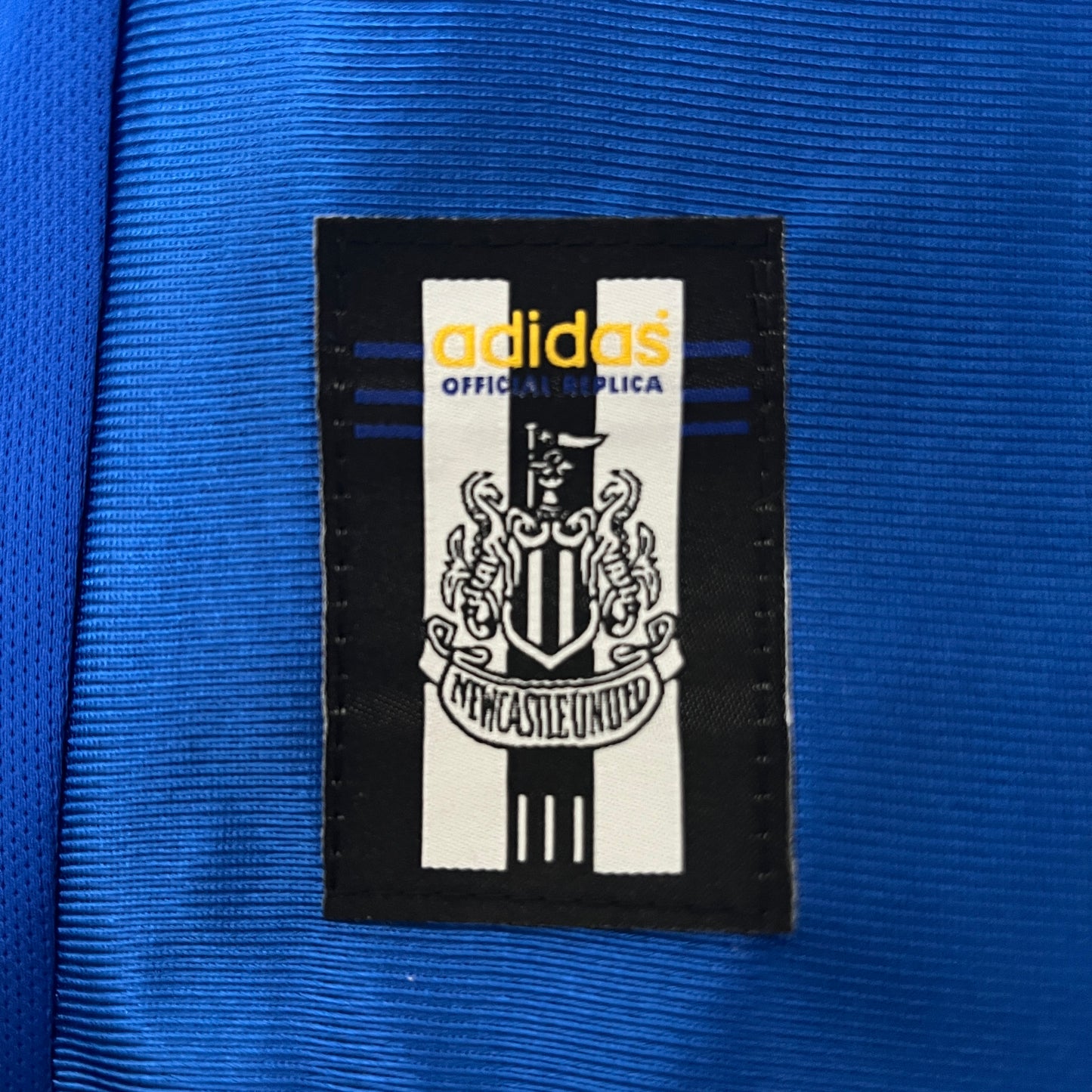 Retro Newcastle United 98/99 Away Kit
