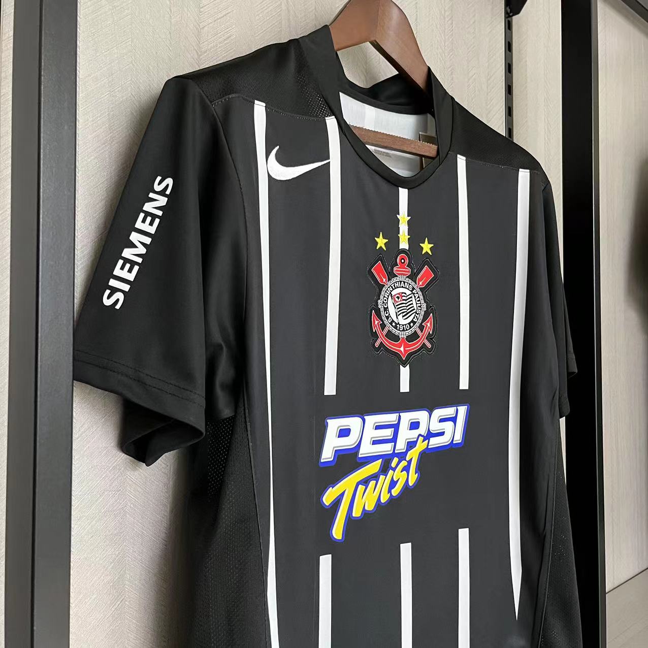 Maglie da trasferta retrò del Corinthians 2004 