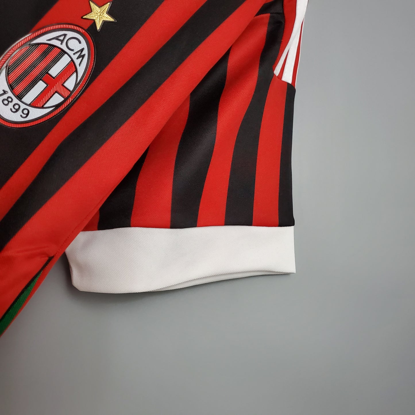 Retro AC Milan 11/12 Home Kit