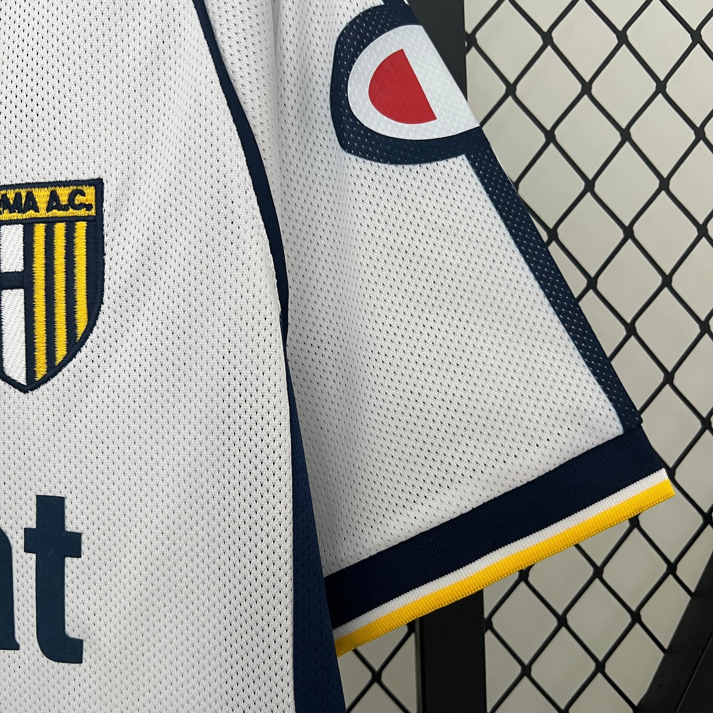 Retro Parma 03/04 Away Kit