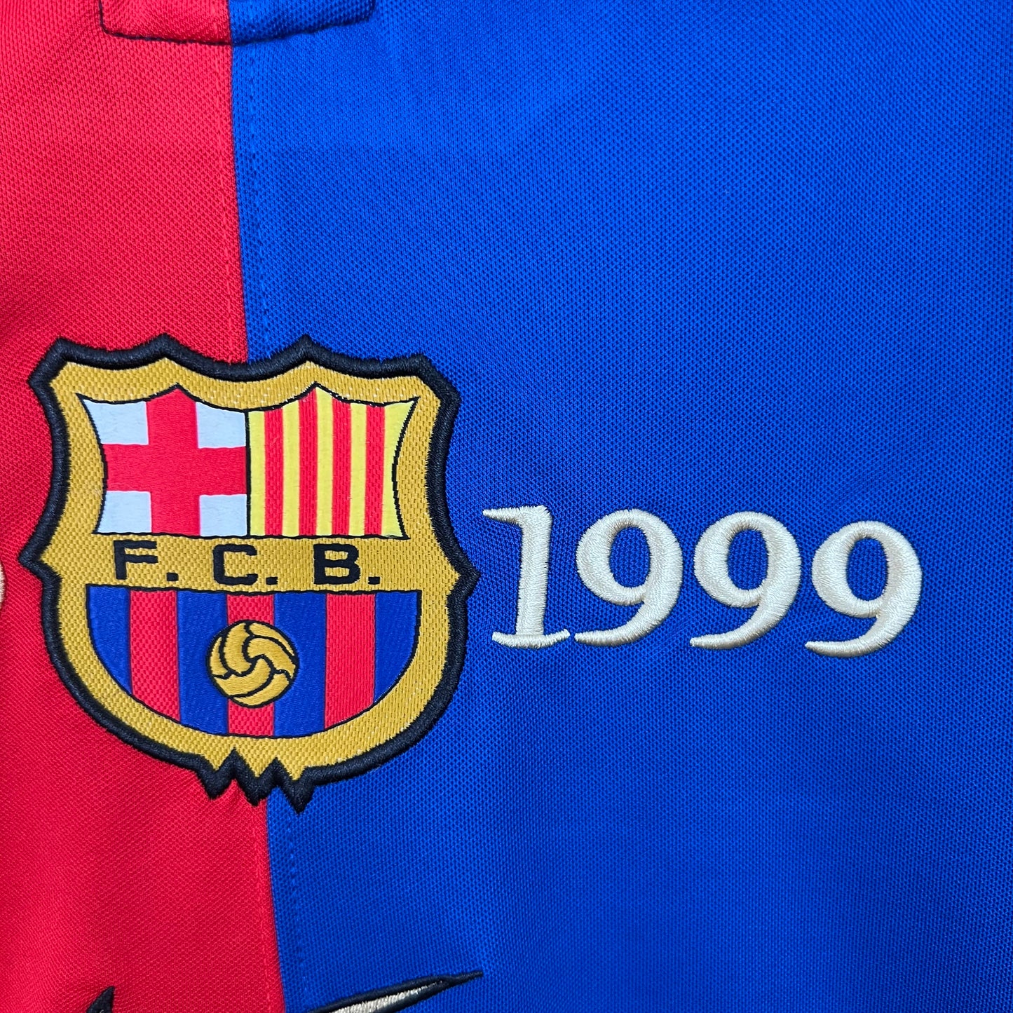 Retro Barcelona 100th Edition Long Sleeve Kit