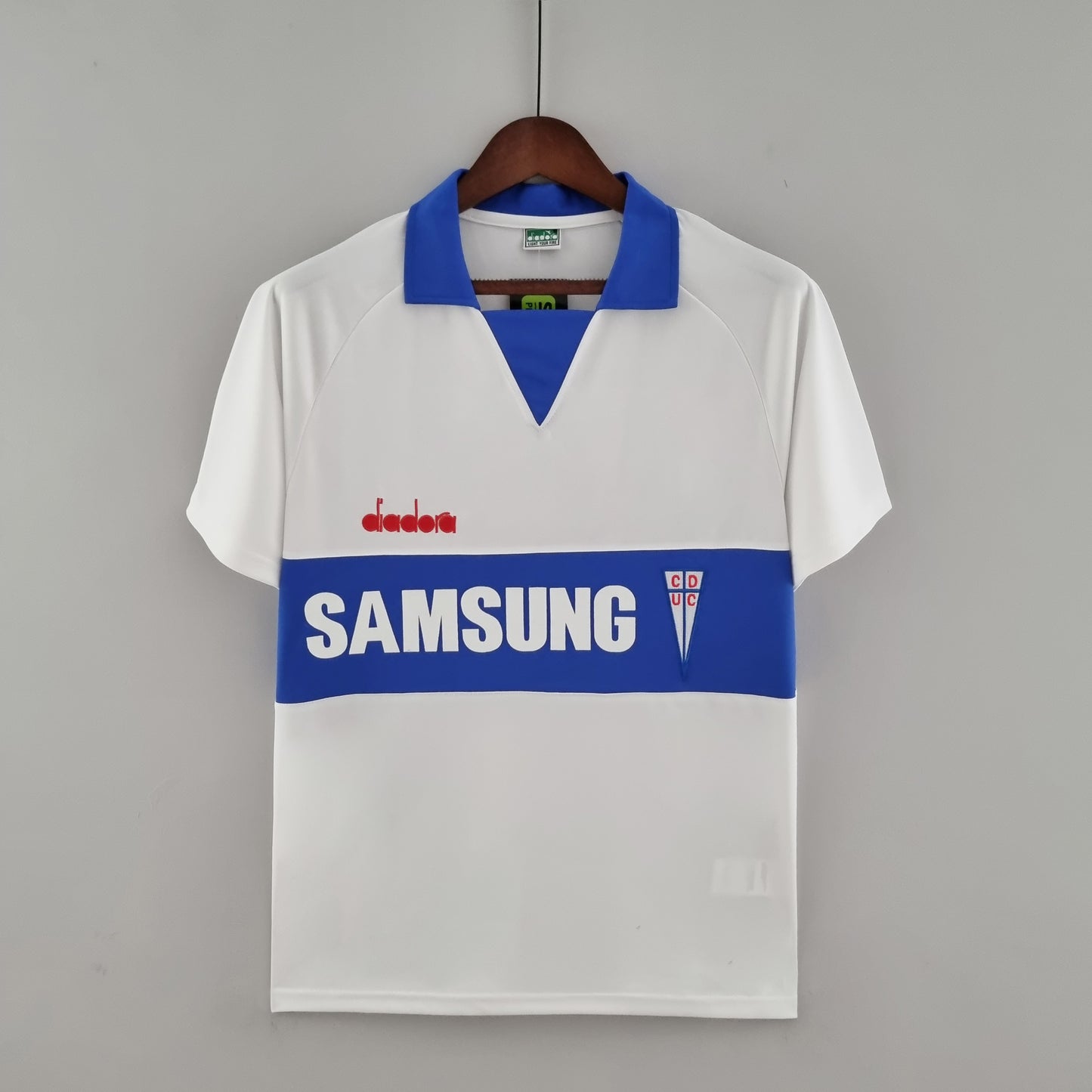 Retro 1993 Deportivo Universidad Católica Home Kit