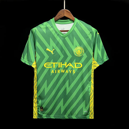 23/24 Manchester City Green Goalkeeper Kit