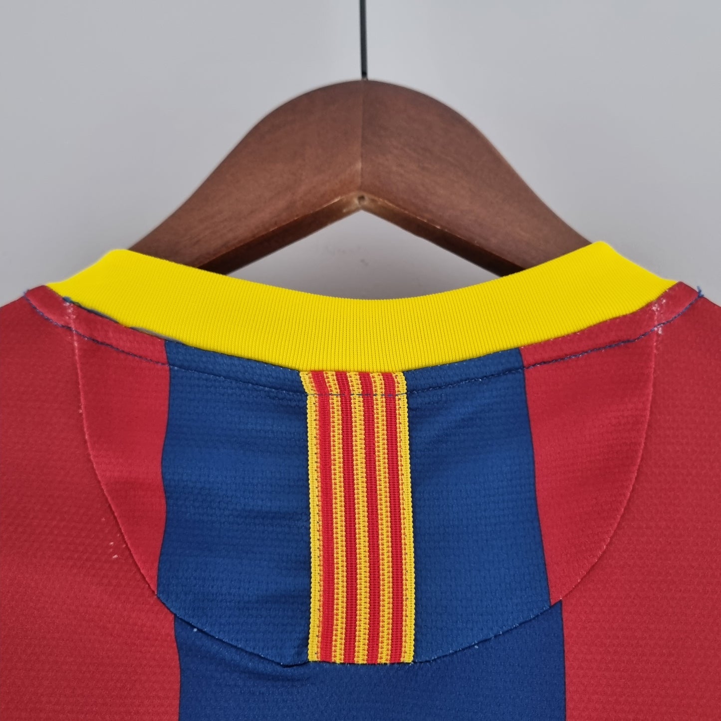 Retro Barcelona Long Sleeve 10/11 UEFA Champions League Home Kit