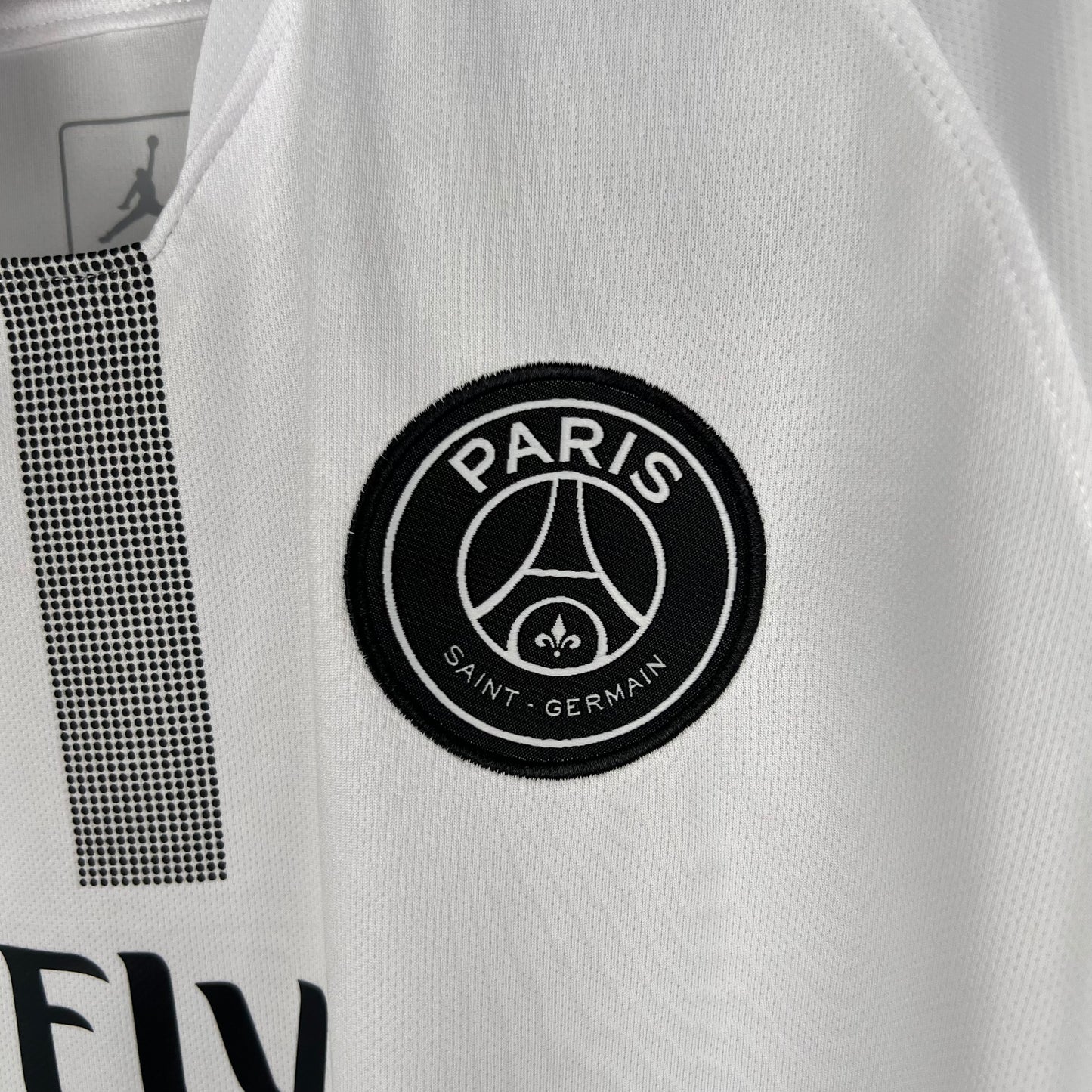 Retro PSG 18/19 White Kit