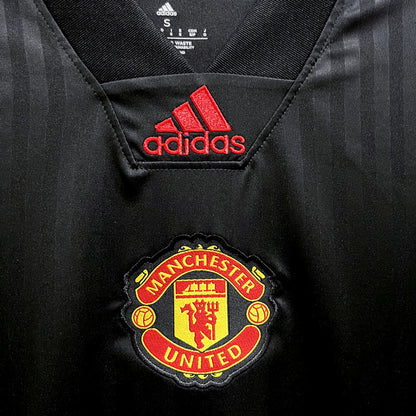 23/24 Manchester United Icons Edition Kit