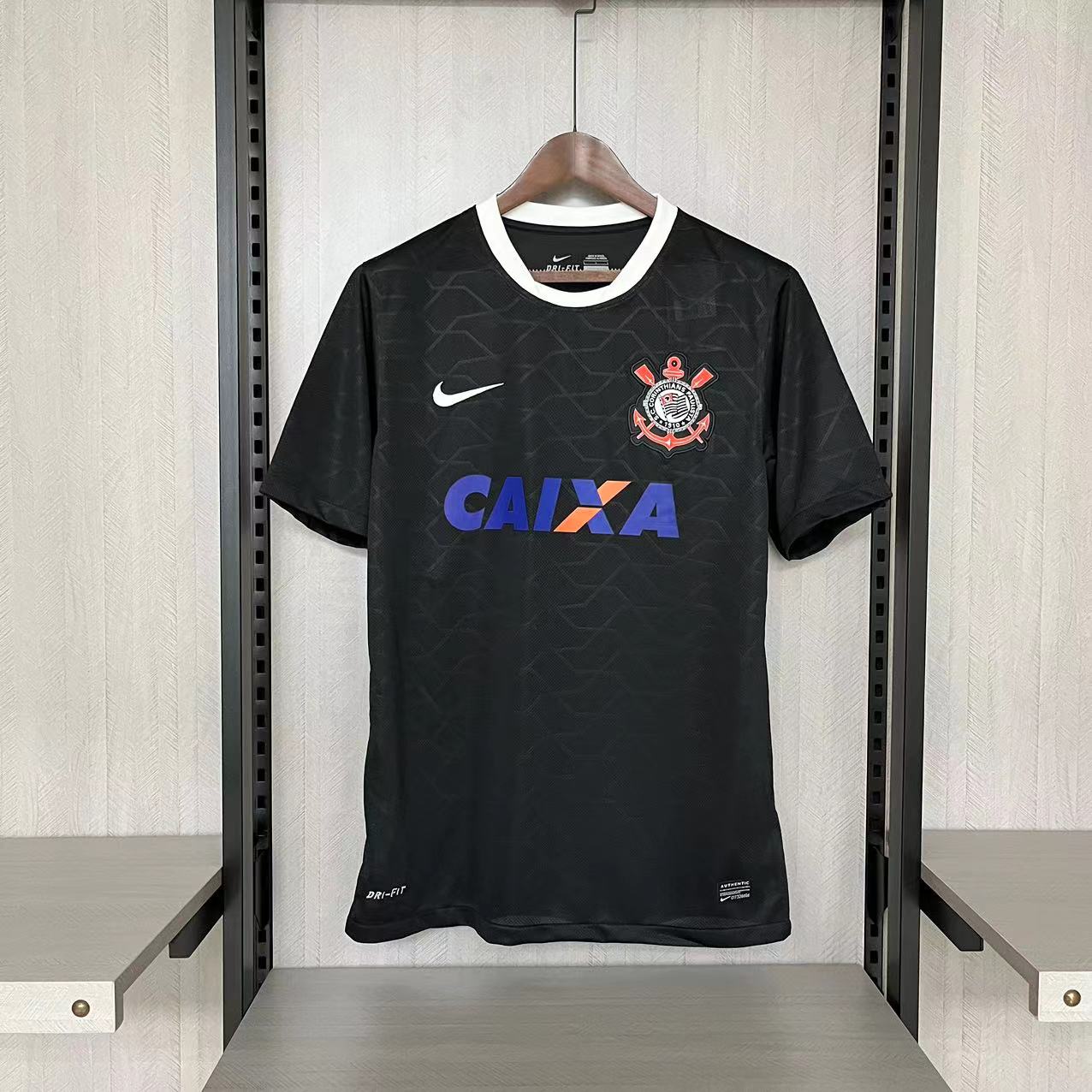 Maglie da trasferta retrò del Corinthians 2012-13 