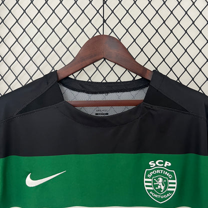 24/25 Sporting Lisbon Home Kit