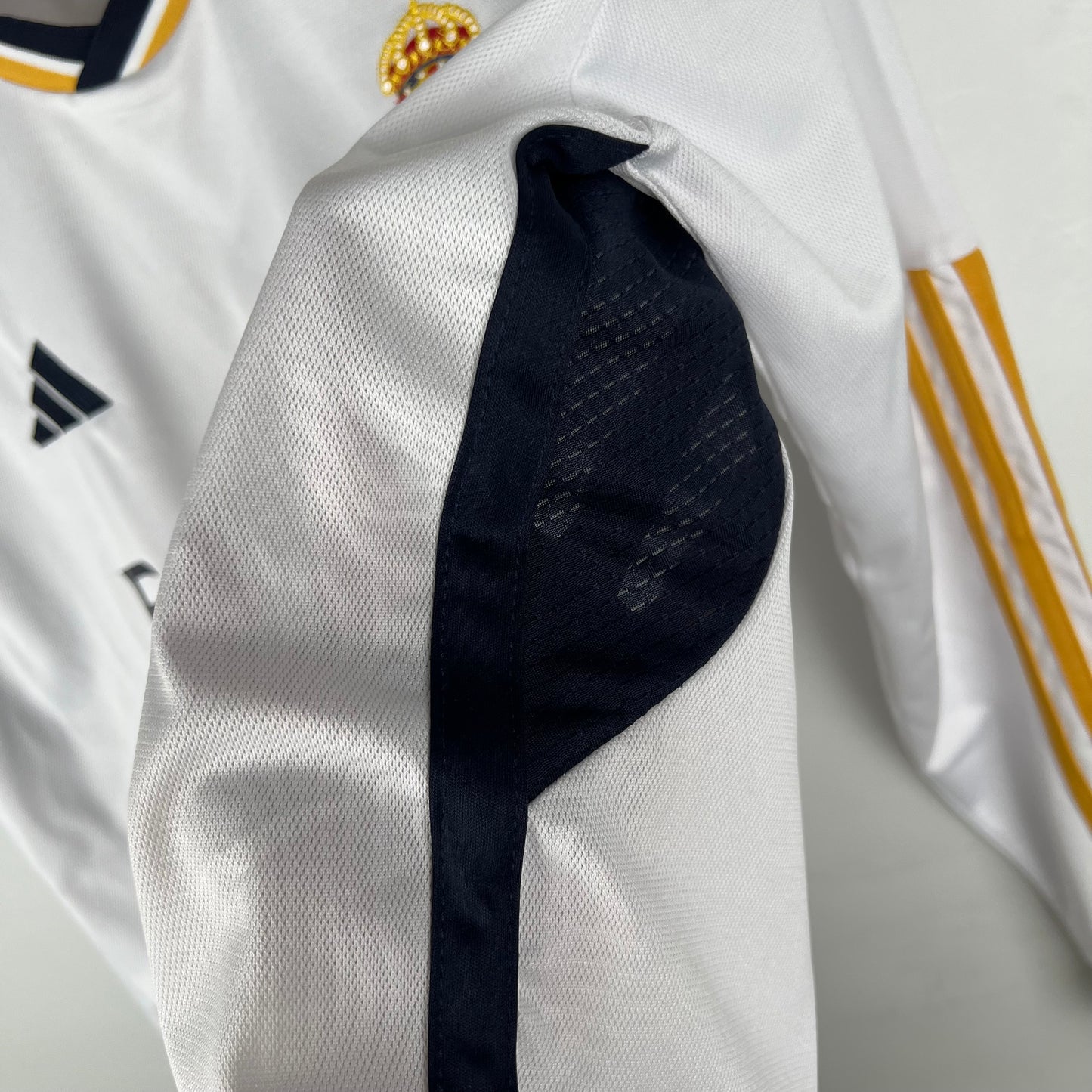 Real Madrid 23/24 Home Long Sleeve Kit