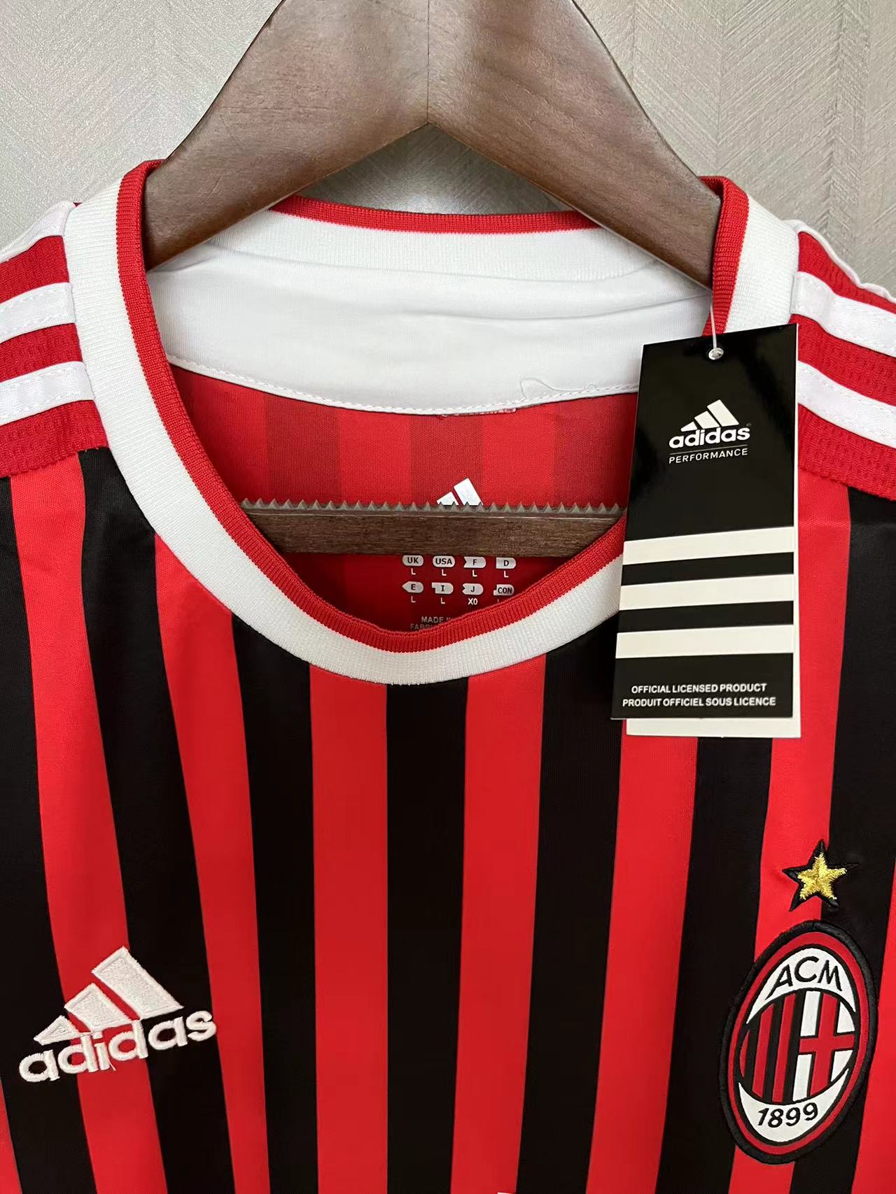 Retro AC Milan 2011-12 Home Jerseys Kit