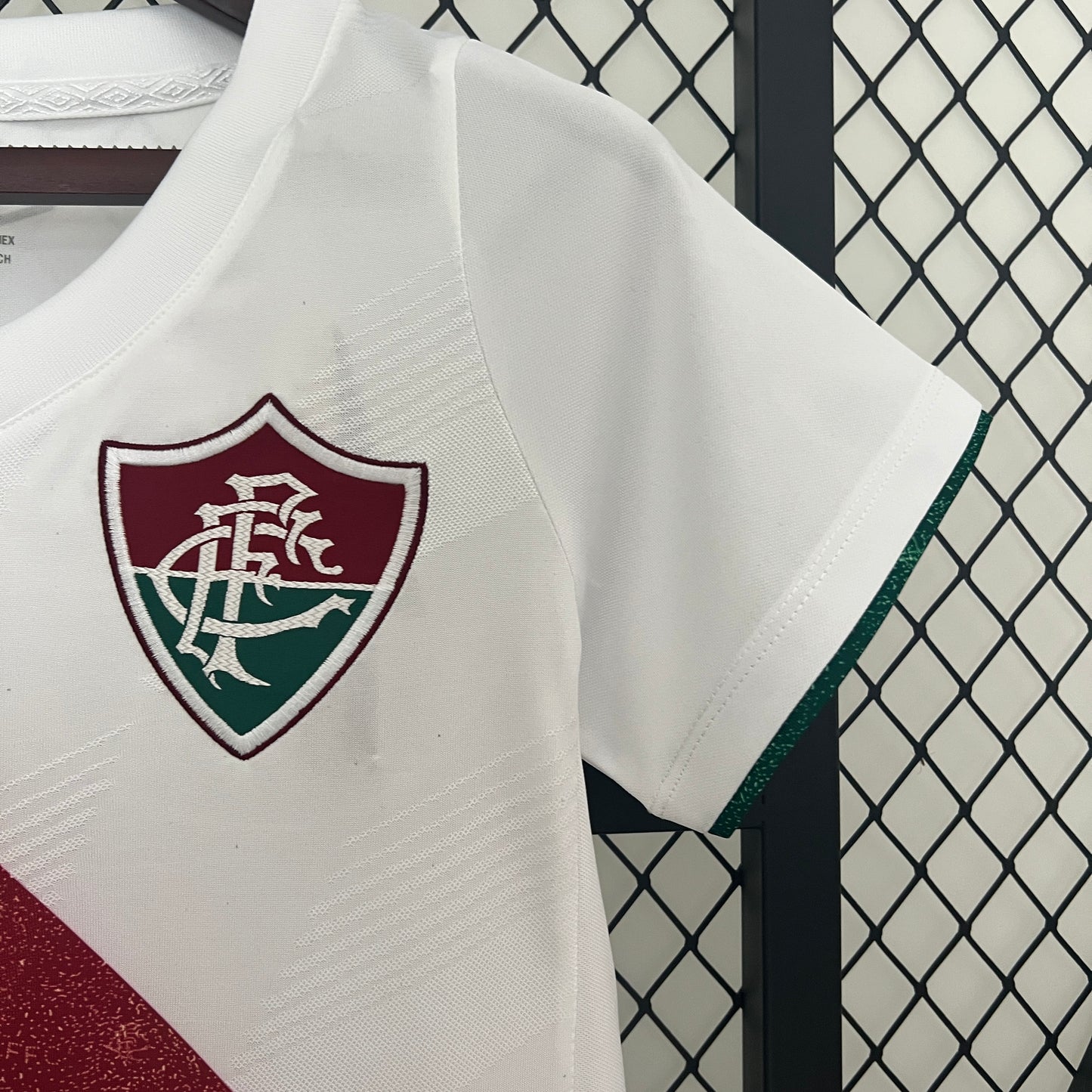 24/25 Women Fluminense Away Kit