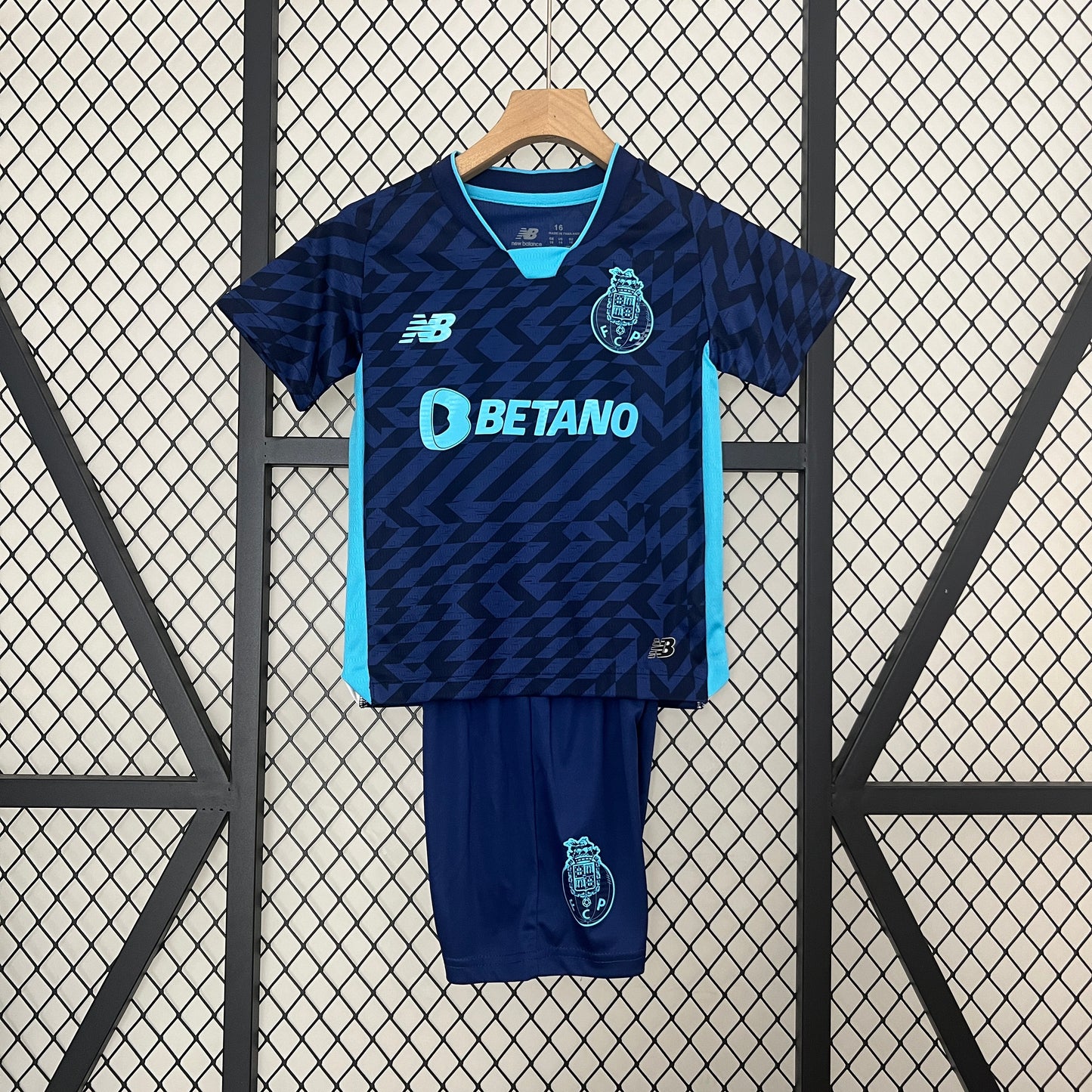 24/25 Kids Porto Third Away Kit