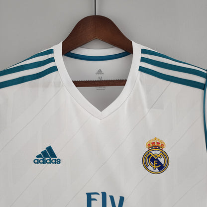 Retro Real Madrid 17/18 Home Kit