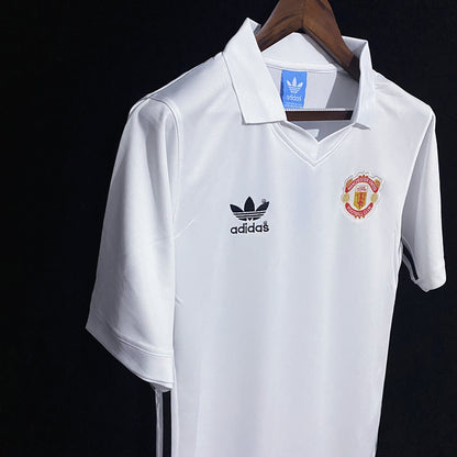 Retro 1980 Manchester United Away Kit