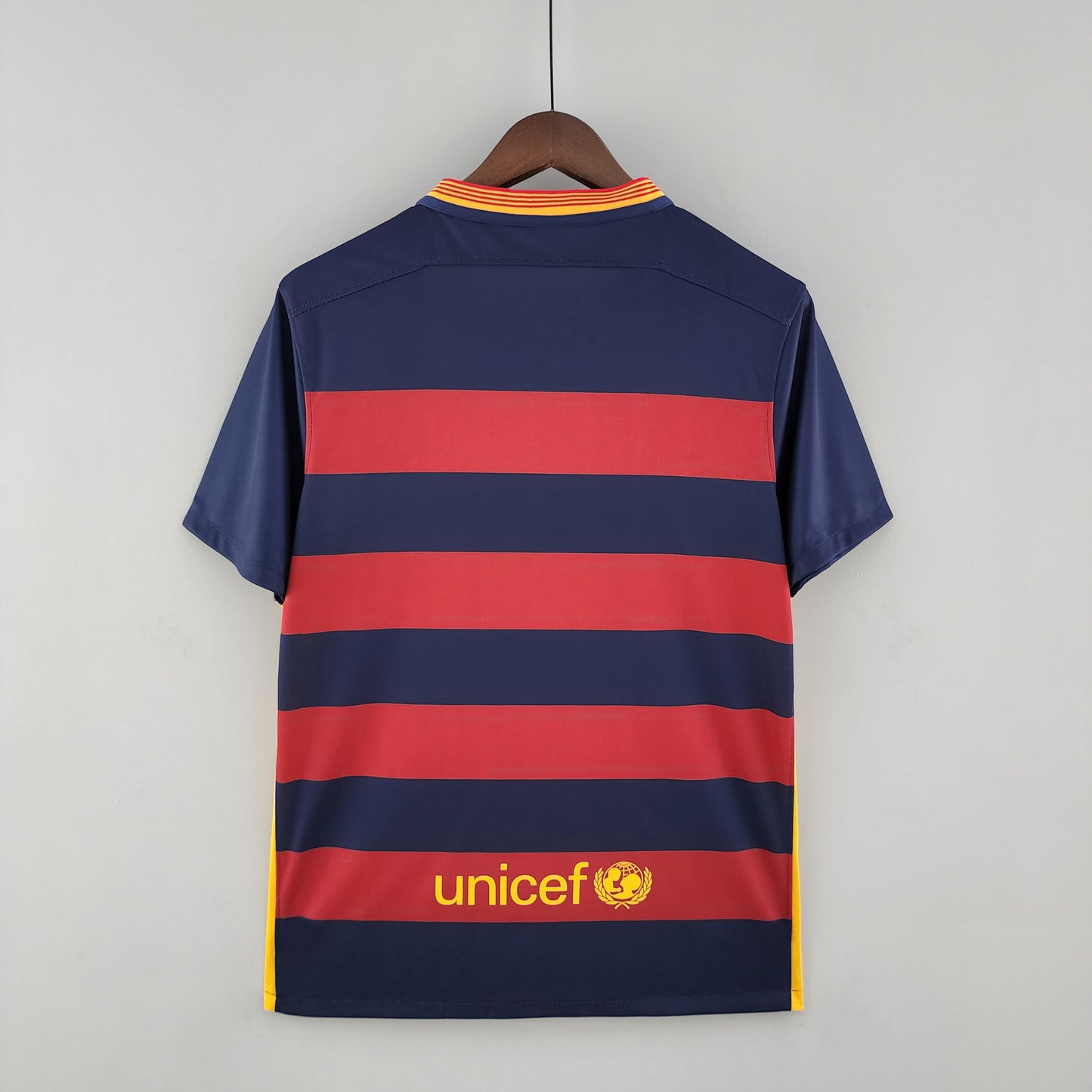 Retro 15/16 Barcelona Home Kit