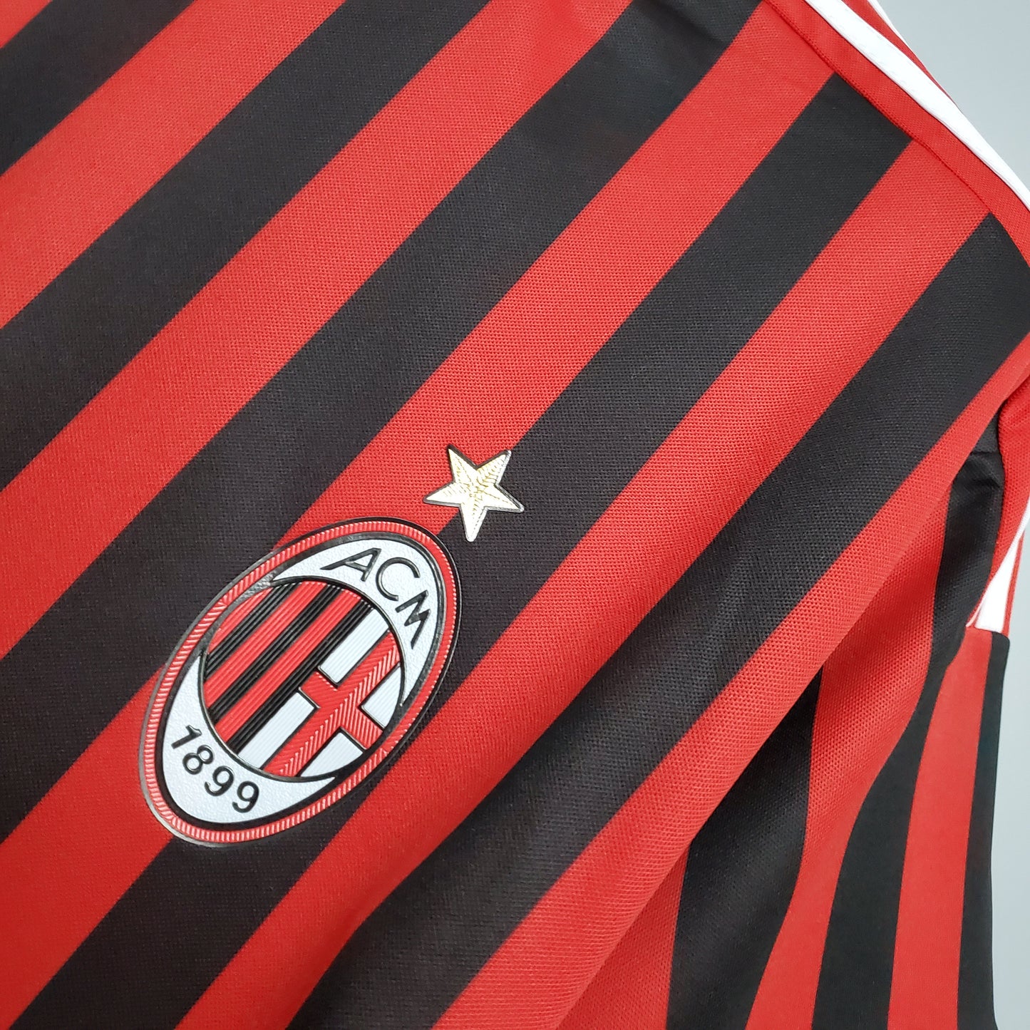 Retro AC Milan 11/12 Home Kit