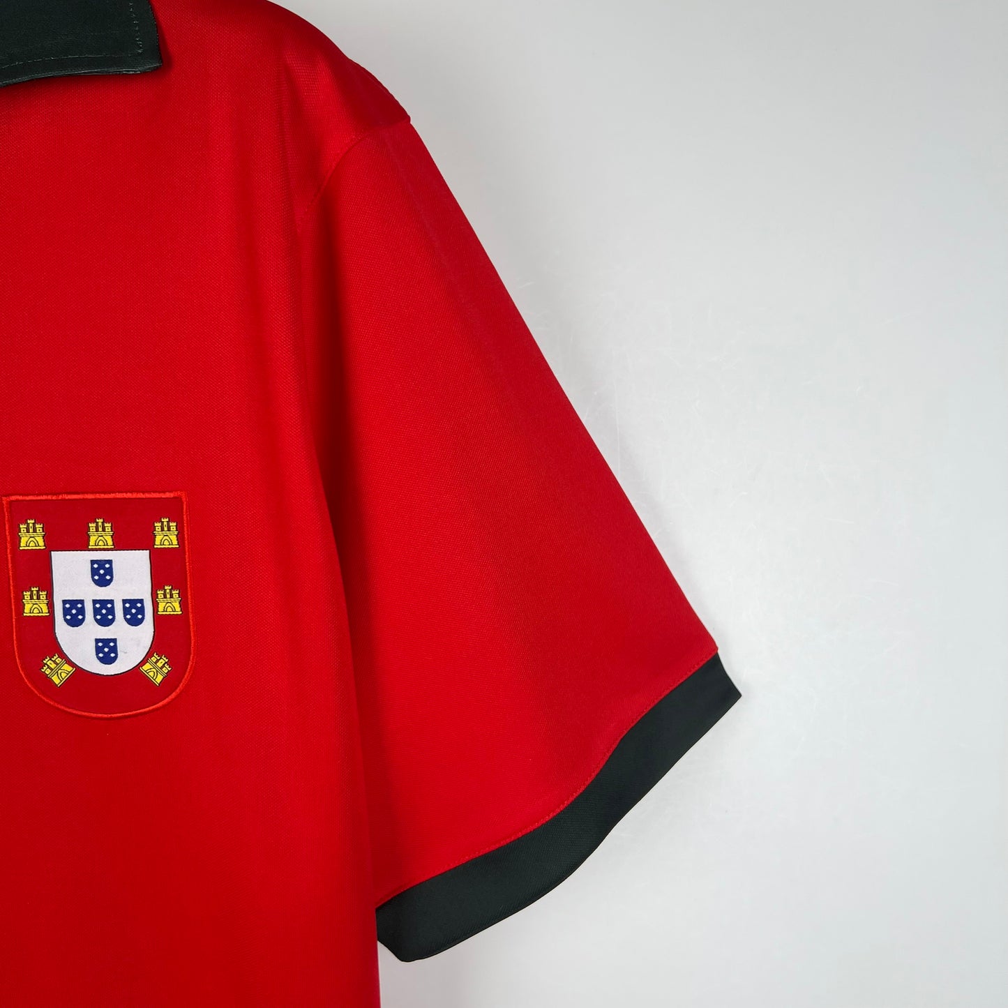 Retro Portugal 1972 Home Kit