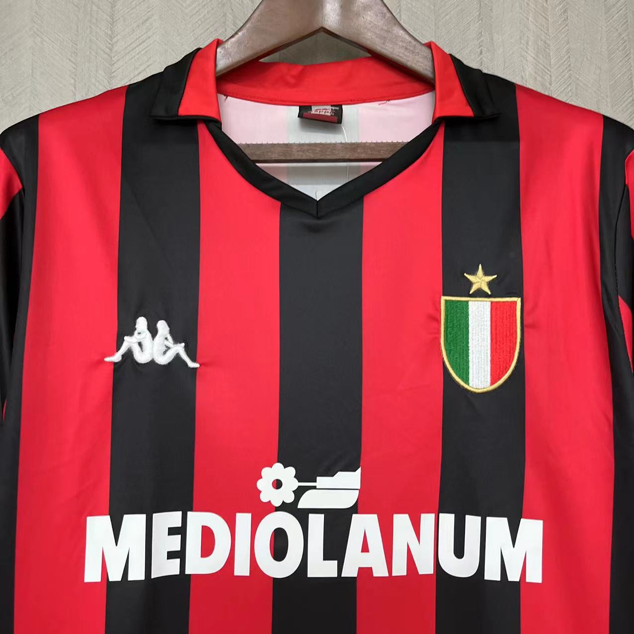 Retro AC Milan 1988-89 Home Jerseys Kit