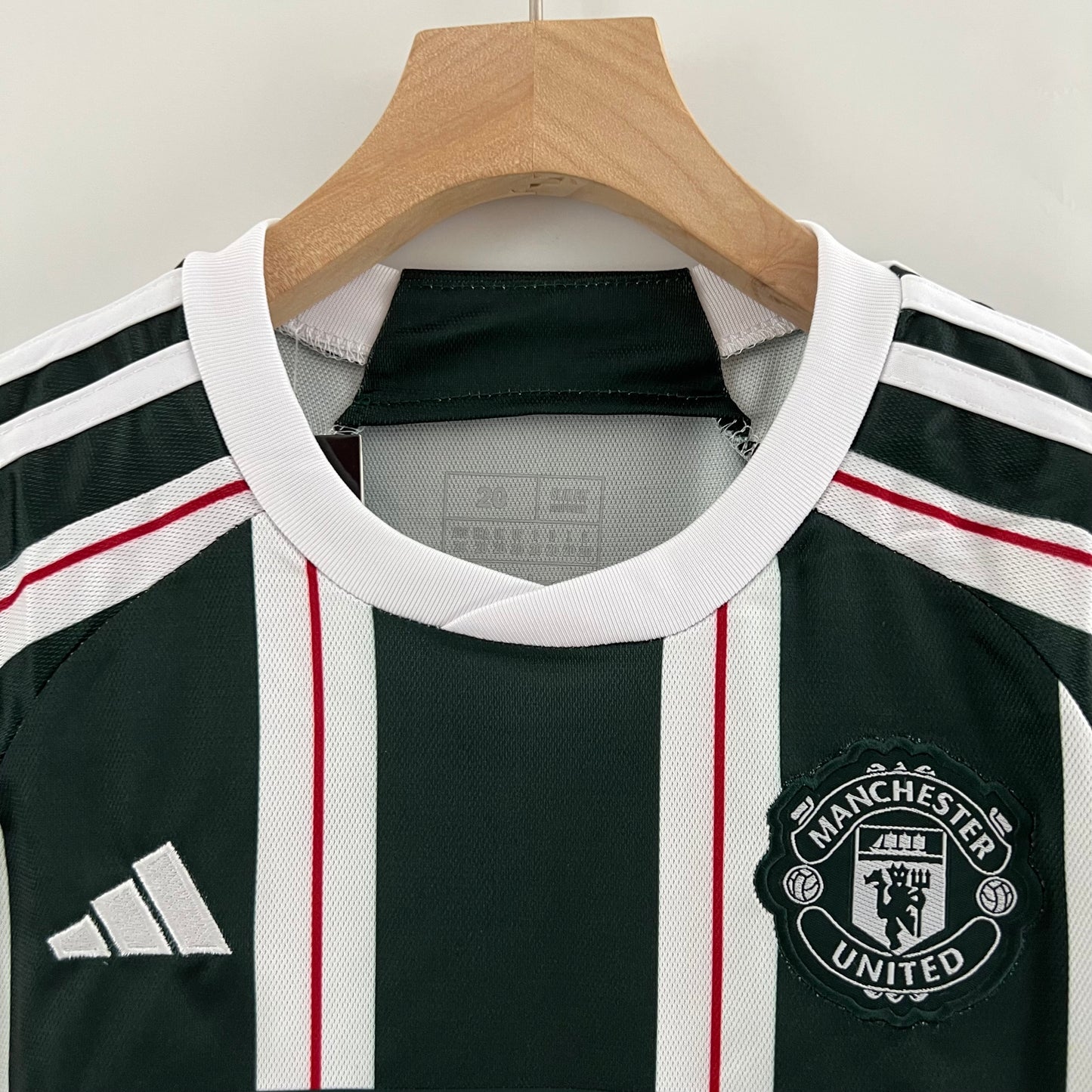 23/24 Kids Manchester United Away Kit