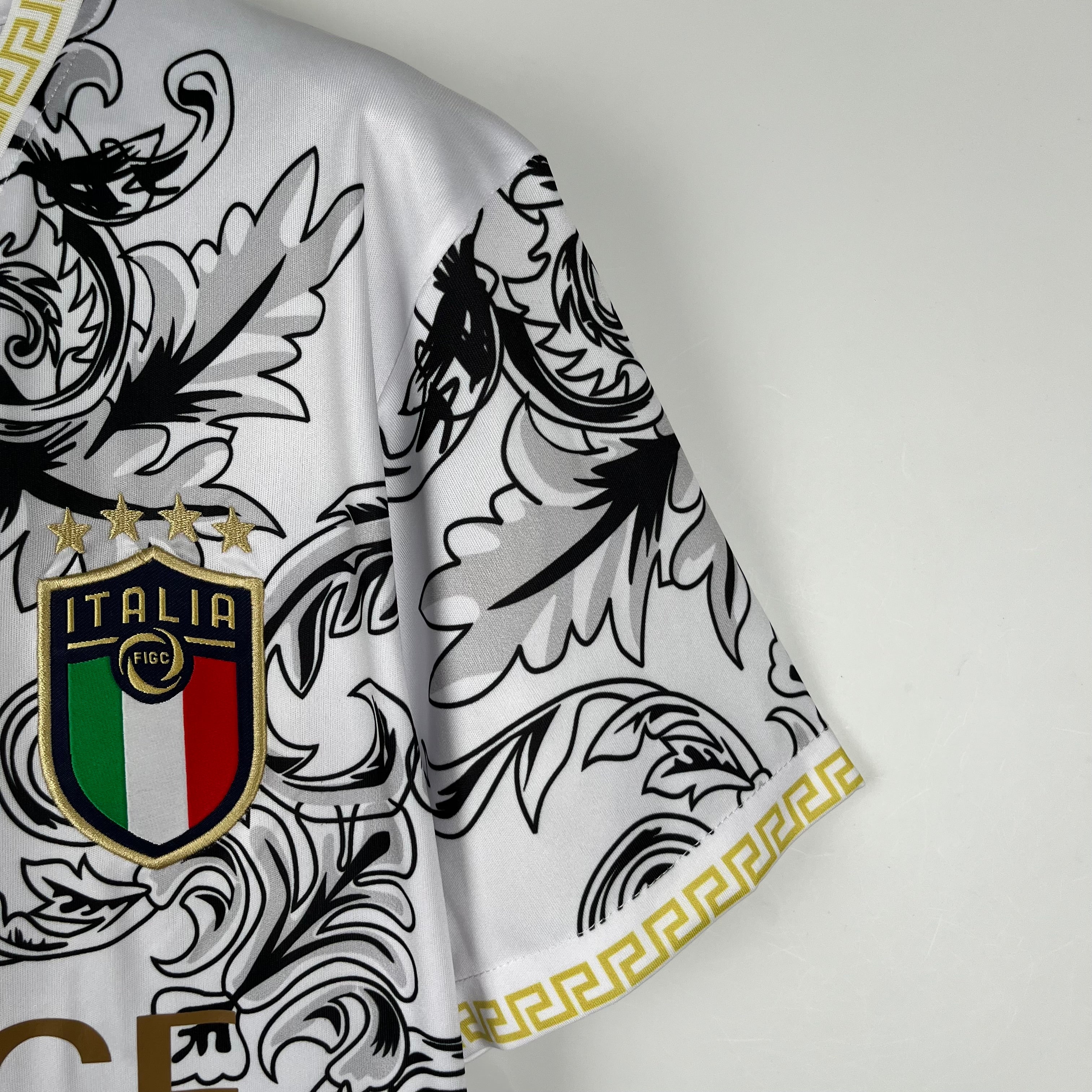 Italy 2024 X Versace White Edition Kit – Theftblkits