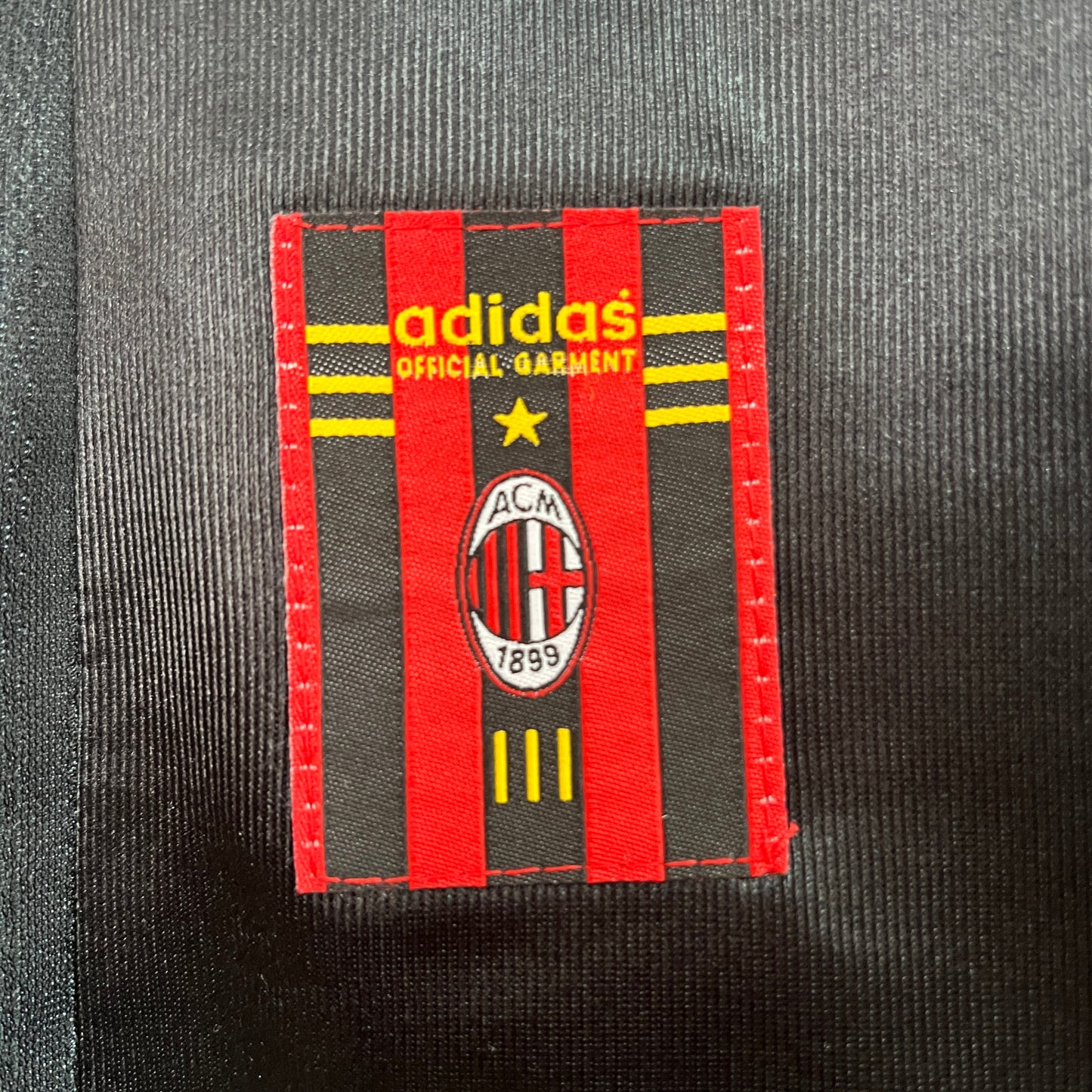 Retro AC Milan 98/99 Third Kit