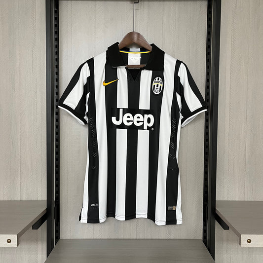 Retro Juventus 2014-15 Home Jerseys Kit