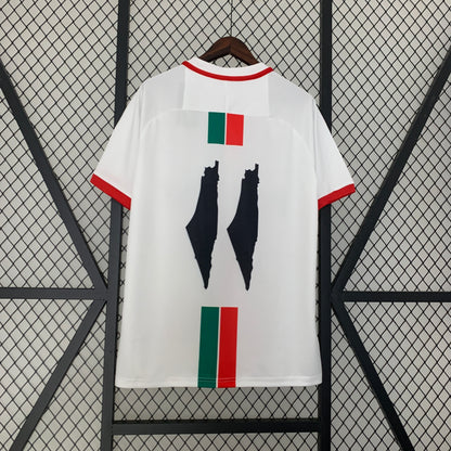 23/24 Bianco palestinese 