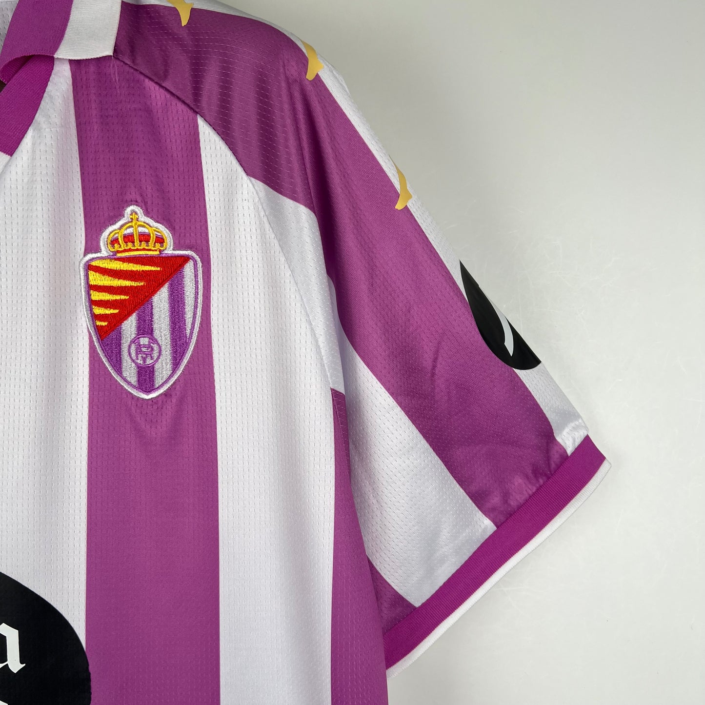 23/24 Valladolid Home Kit