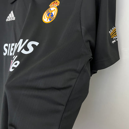 Retro Real Madrid 02/03 Away Kit