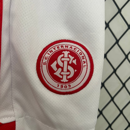 24/25 Kids Internacional Home Kit