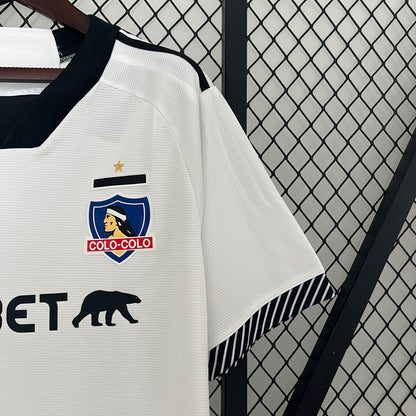 24/25 Colo Colo Home Kit